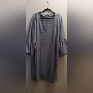 Puff sleeve dress